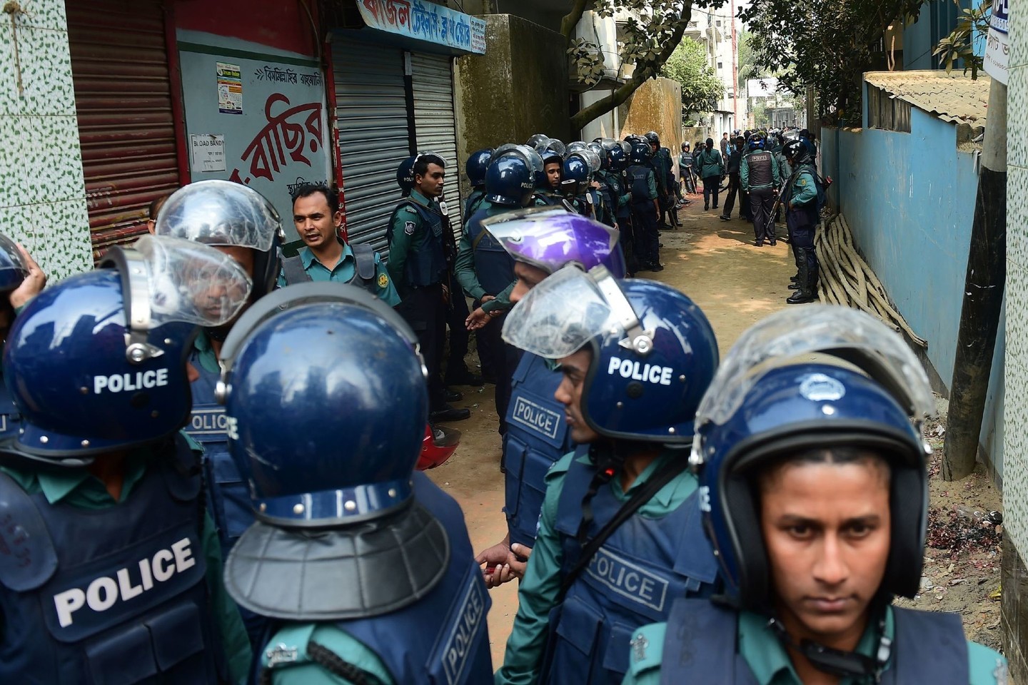 Bangladešo policija sulaikė penkis įtariamus islamistus.
