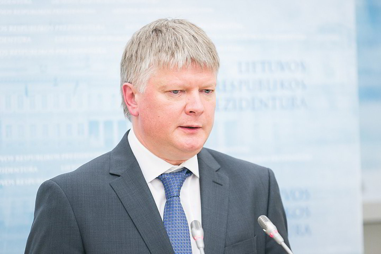 K.Navickas ketina peržiūrėti, ar ilguoju laikotarpiu užteks energetinę vertę turinčių atliekų dviem naujoms jų deginimo jėgainėms – Vilniuje ir Kaune. Kitų metų pradžioje turėtų paaiškėti, kaip bus pertvarkomos urėdijos.