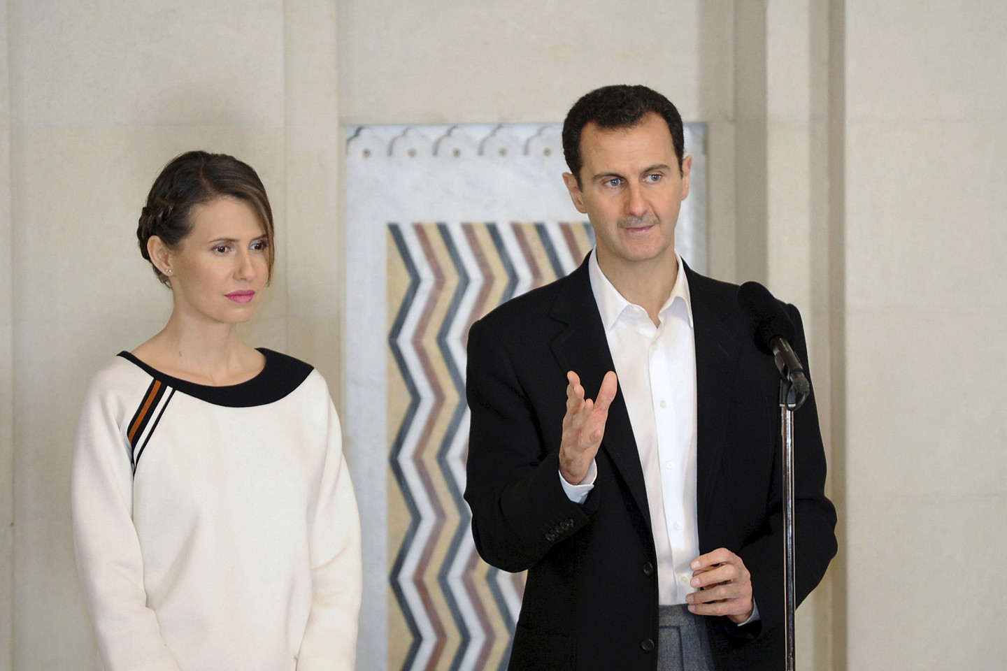B.al-Assado pajėgų pergalės Rytų Alepe ir Šiaurės Sirijoje stiprina režimą, tačiau Vokietija nemano, kad prezidentas ir toliau liks lyderiu, kai atsiras taika.