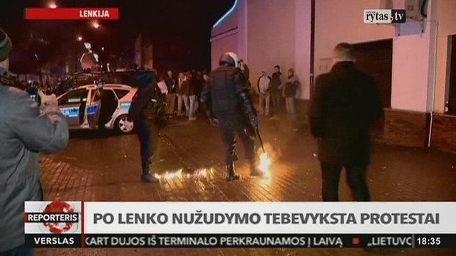 Po lenko nužudymo prie kebabinės tebevyksta protestai (II)