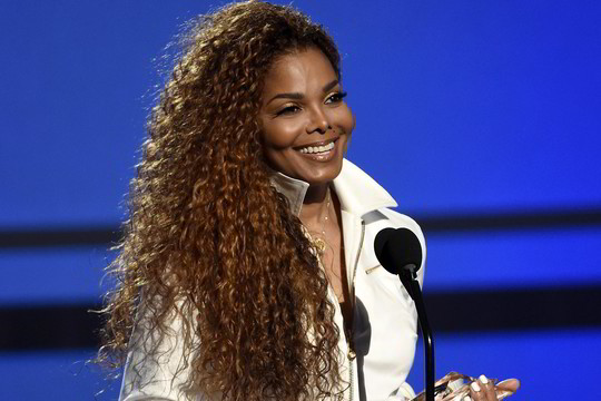 50-metė dainininkė Janet Jackson tapo mama: moteris susilaukė sūnaus