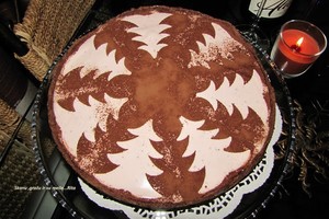 Maskarponės ir sutirštinto pieno tortas, kurio nereikia kepti