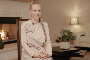 Buvusios „Olialia“ mergaitės istorija: ištekėjusi už Monako princo ir toliau save išlaikyti turėjo pati