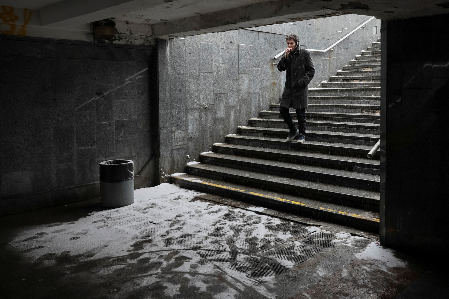 Ukrainą kausto smarkūs šalčiai.