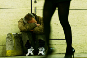 Pamatė du besimušančius vyrus – sužinojus to priežastį, pasidarys graudu