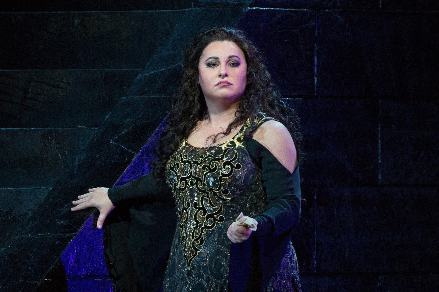 Operos „Nabukas“ scena: L.Monastyrskaja – Abigailė.<br>„Metropolitan Opera“ nuotr.