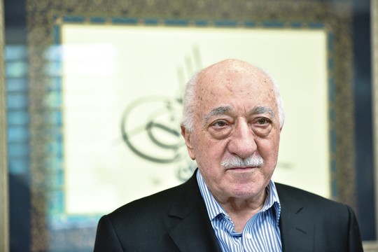 Dėl visų Turkijos negandų kaltinamas dvasininkas ilgisi namų