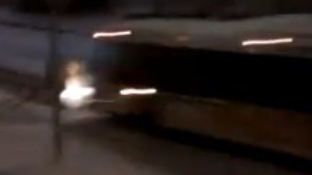 Nutrenkęs gatvėje pastatytą sniego senį autobuso vairuotojas turėjo išeiti iš darbo