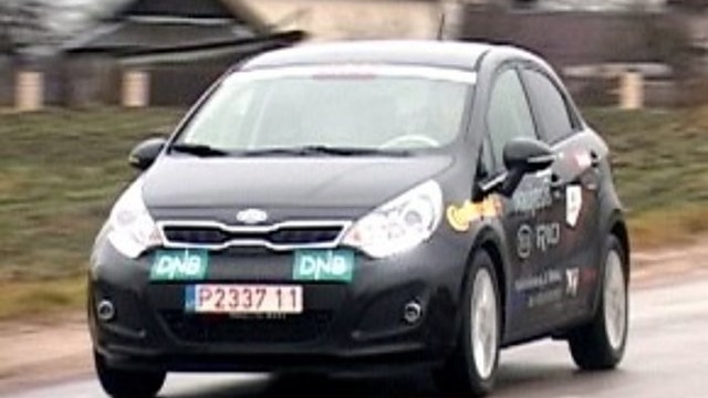 „Metų automobilis 2012“: stilingesnis ir erdvesnis „Kia Rio“