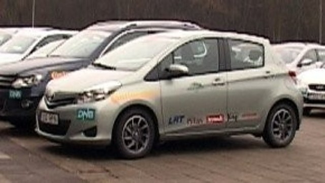 „Metų automobilis 2012“: piktesnis, bet vis dar mielas „Toyota Yaris“