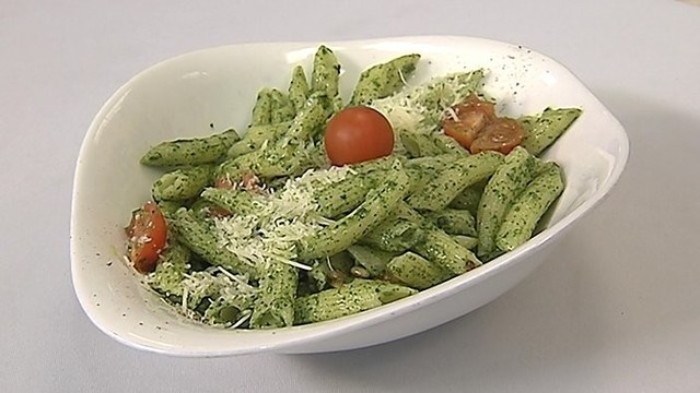 Itališki makaronai su pesto padažu