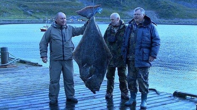 Ištraukus 63 kg paltusą žvejui dar pusvalandį drebėjo rankos