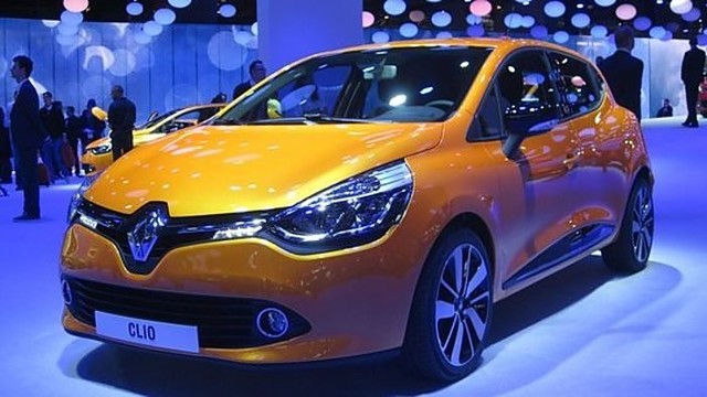 „Metų automobilis 2013“: dizainerių puošniu žaisliuku paverstas „Renault Clio“