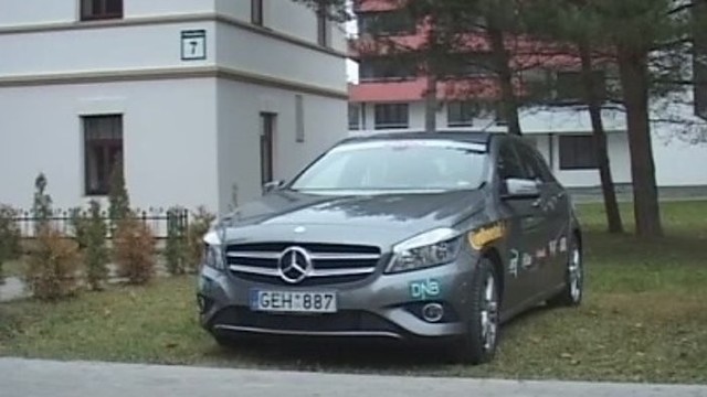 „Metų automobilis 2013“: drąsiai išvaizdą pakeitusi „Mercedes-Benz“ A klasė