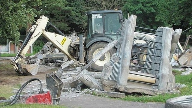 Garsioji kosminė žaidimų aikštelė nušluota nuo žemės paviršiaus