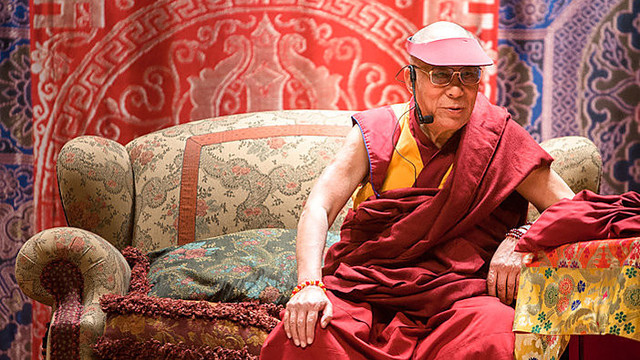 Dalai Lamos paskaita „Kelias į taiką ir laimę globalioje visuomenėje“ (klausimai-atsakymai)