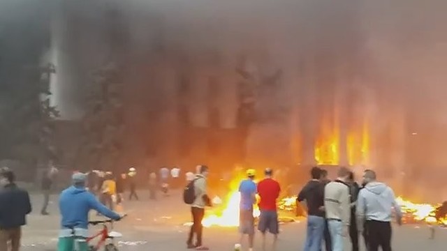 Profsąjungų rūmų gaisras Odesoje pražudė mažiausiai 38 žmones
