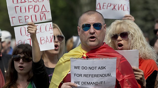 Balsavę ukrainiečiai nežino, kokią naudą duos referendumas