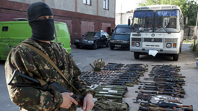 Ukrainietis: „Separatistai uždėjo antrankius ir išsivežė“