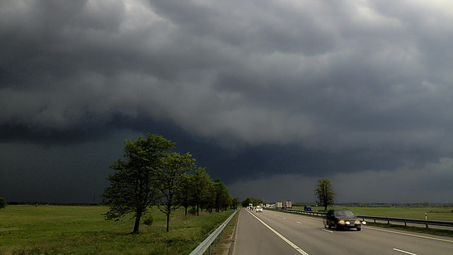 Orų prognozė: prognozuojami karščiai, perkūnija, galimas škvalas