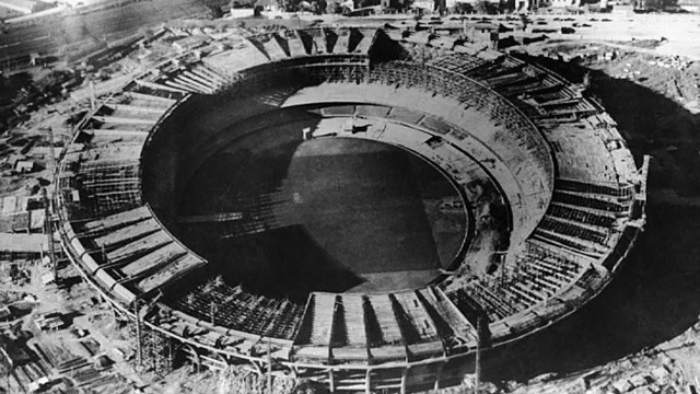 Kokiomis legendomis apipintas garsusis „Marakanos“ stadionas?