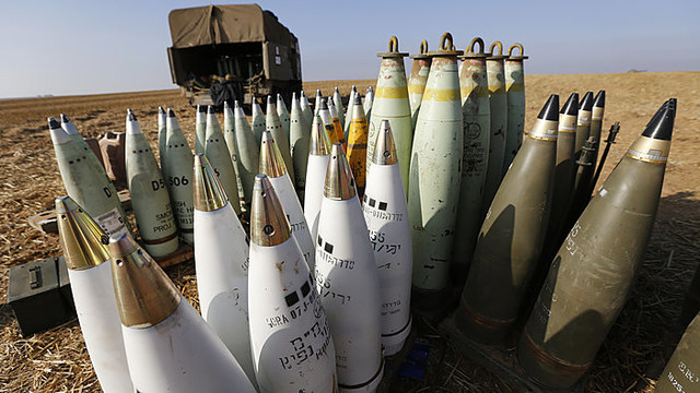 Į Izraelį skrieja raketos ir iš Libano pusės
