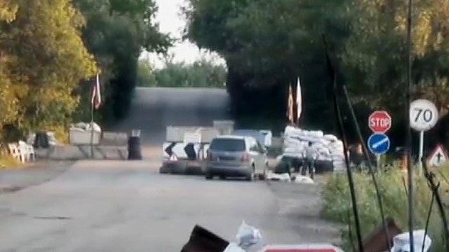 Teroristai nufilmavo tilto susprogdinimą Rytų Ukrainoje