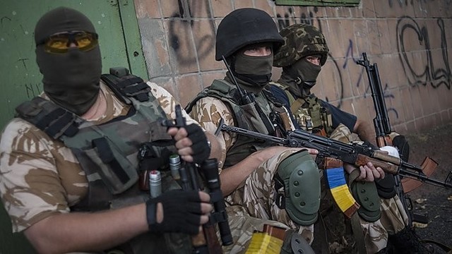 Ukrainos kariai ruošiasi šturmui, gyventojų prašoma išvykti