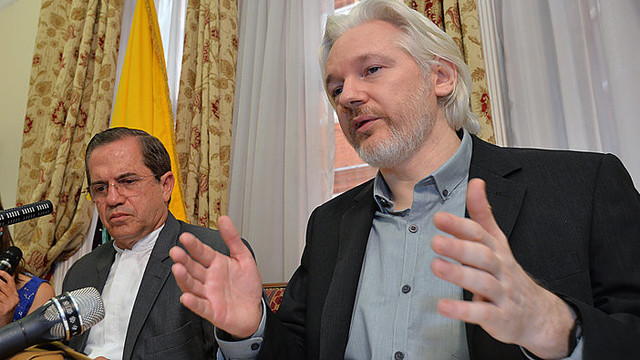 „Wikileaks“ įkūrėjas žada palikti Ekvadoro ambasadą Londone