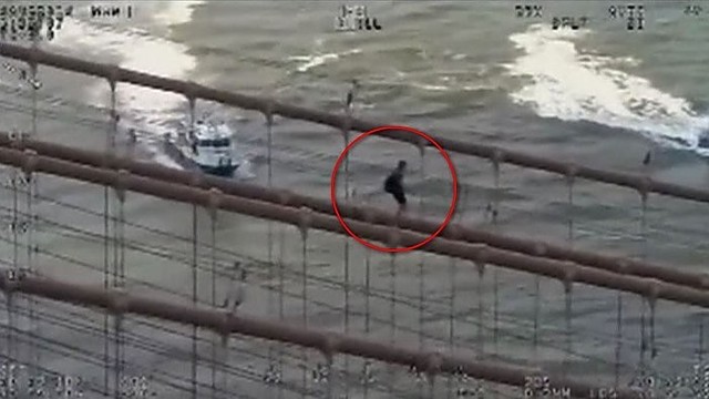 Ruso pokštas ant Bruklino tilto policijos nesužavėjo