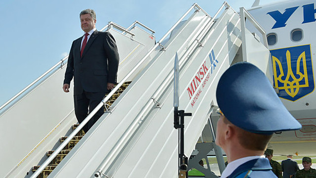 P. Porošenka atvyko į susitikimą Minske, V. Putinas vėlavo