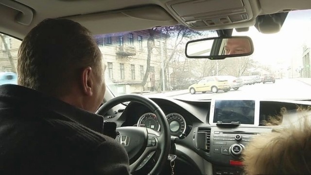Taksistus Lietuvoje pakeis "keleivių pavežėjai"?
