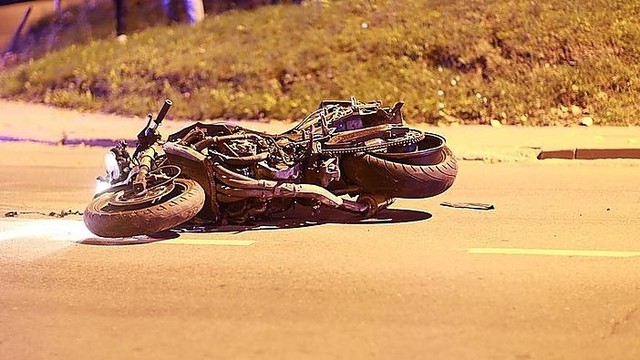Po Vilnių skraidęs motociklininkas pražudė ėjusią merginą
