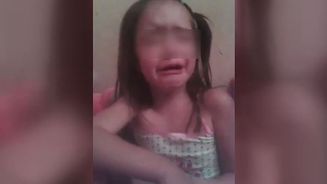 Hitas: penkiametė verkė ir grasino atimti iš prancūzų medalius
