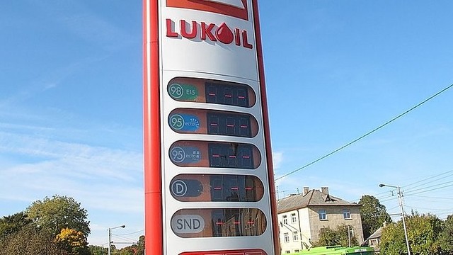 Kauno degalinės išjungia informaciją apie degalų kainas