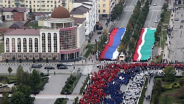 Čečėnijos sostinėje – milžiniška demonstracija V. Putino garbei