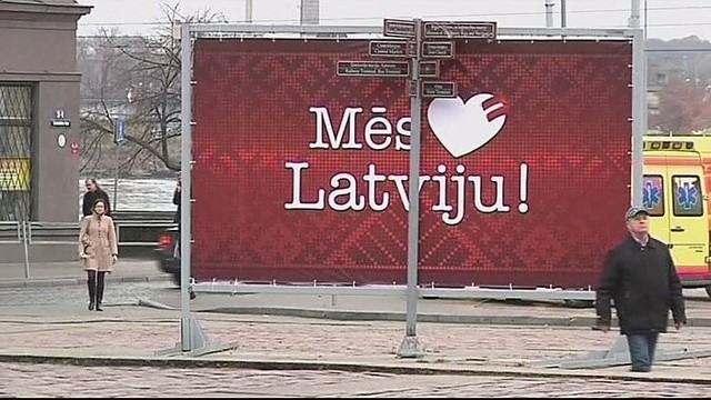 Latvija svarsto, ar palikti rusams nuolatinius leidimus gyventi