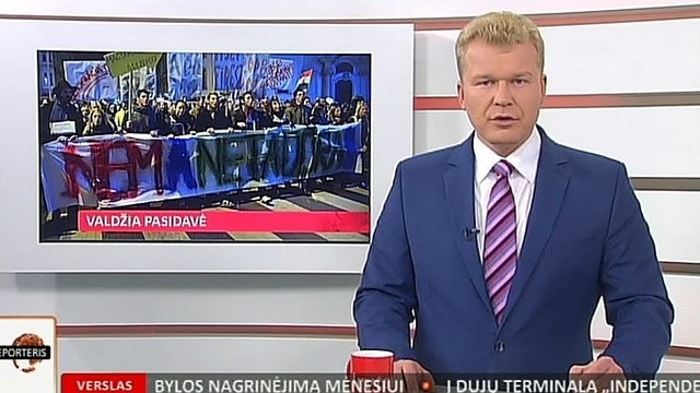 Vengrijos valdžia nusileido protestuotojų reikalavimams (II)