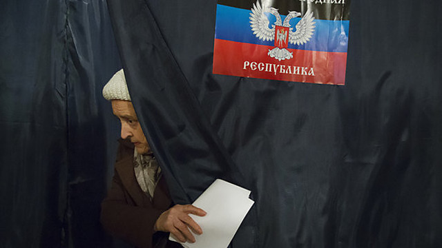 Separatistų rinkimų šou: Vakarai smerkia, Maskva sveikina