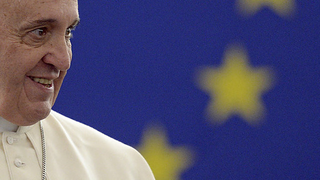 Popiežius Strasbūre: Europa yra šiek tiek pasenusi ir nuvargusi