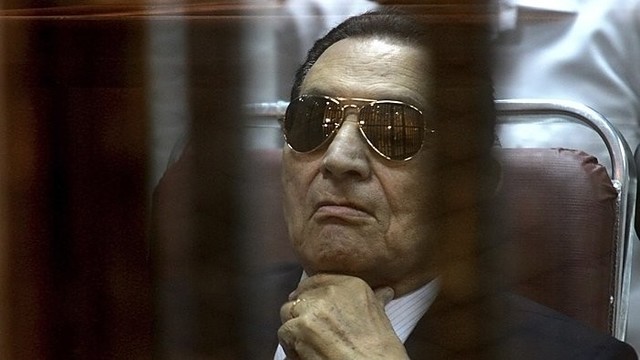Protestuotojų žudymu kaltintas H. Mubarakas – išteisintas