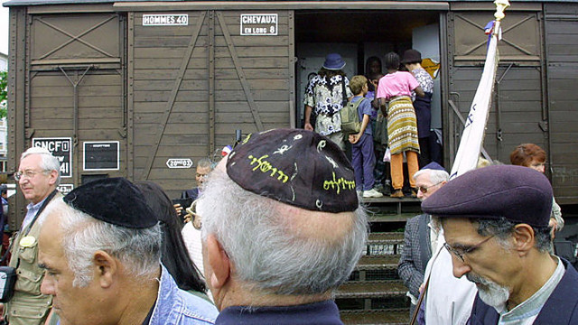 Mirti prancūziškais traukiniais vežtiems žydams – kompensacijos