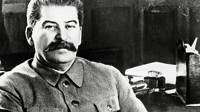 Žymiausias pasaulio hipnotizuotojas buvo J. Stalinui po kojomis