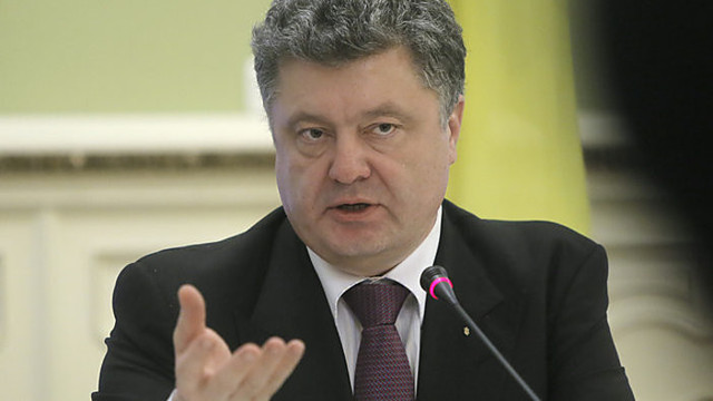 Ukraina ir prorusiški kovotojai Minske sės prie derybų stalo