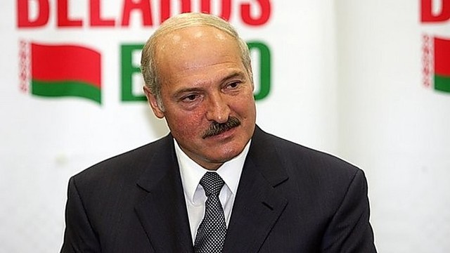 A. Lukašenka kerta valdininkų galvas vieną po kitos