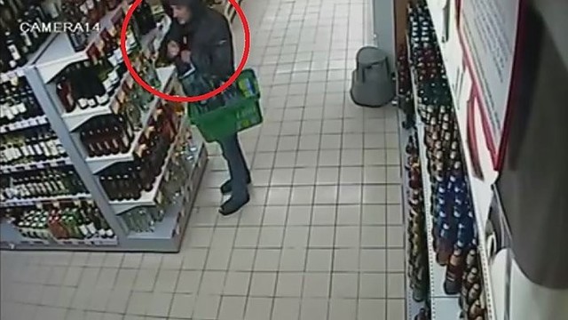 Alytaus policija ieško keturis alkoholio butelius pavogusio vyro