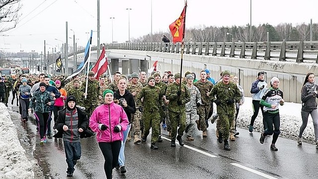 Žiemiška pliurzė neišgąsdino bėgikų Vilniuje