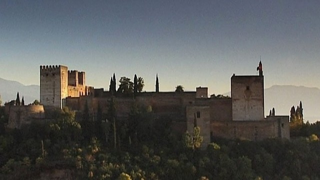Alhambra rūmai – stebuklas iš musulmoniškos Ispanijos praeities