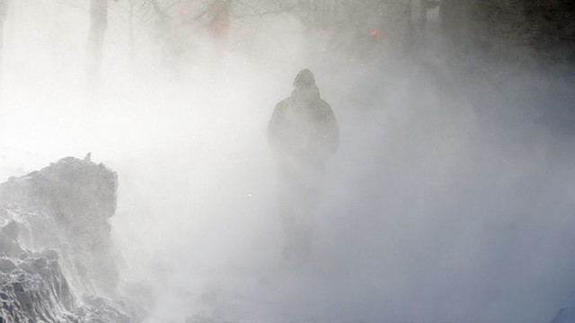 Bostoną vėl užgriuvo pūga, gyventojų prašoma neiti iš namų