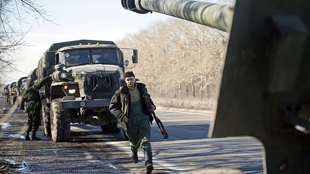 Separatistai ukrainiečiams spendžia spąstus prie Mariupolio